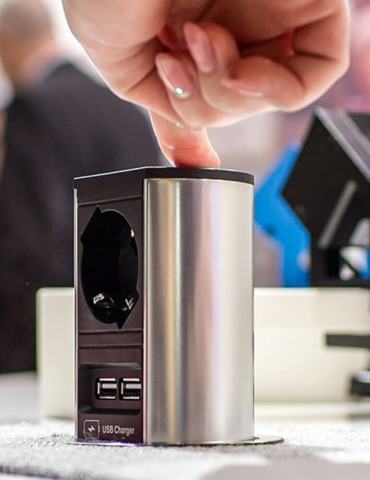 Πολύπριζο Elevator Steel 1 Shuco + 2 USB